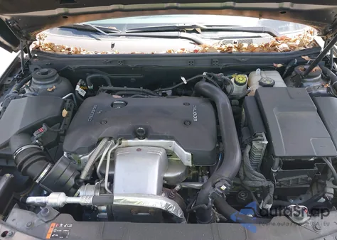 2015 Buick Regal Turbo из США, поврежденный, VIN 2G4GL5EX9F9262991